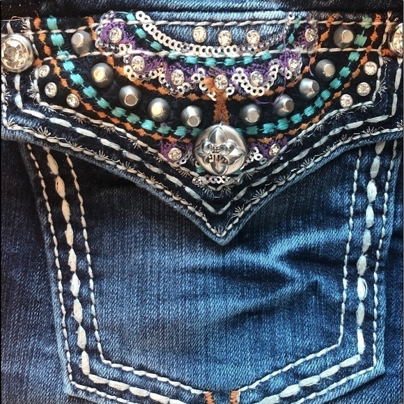 Miss Me Signature Boot Jeans - Picture 5 of 16